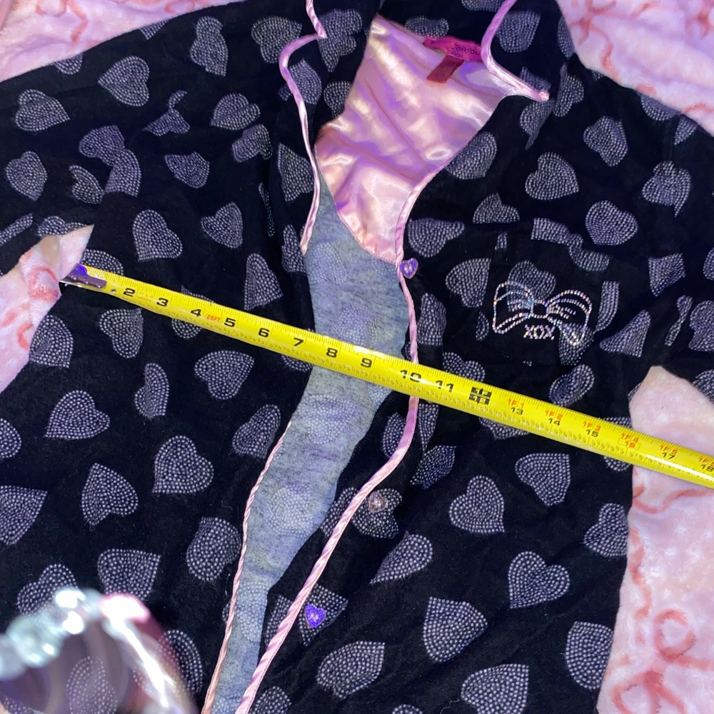 Betsy Johnson Intimates Heart pjs size small in black & pink!🖤💗 - Picture 6 of 12